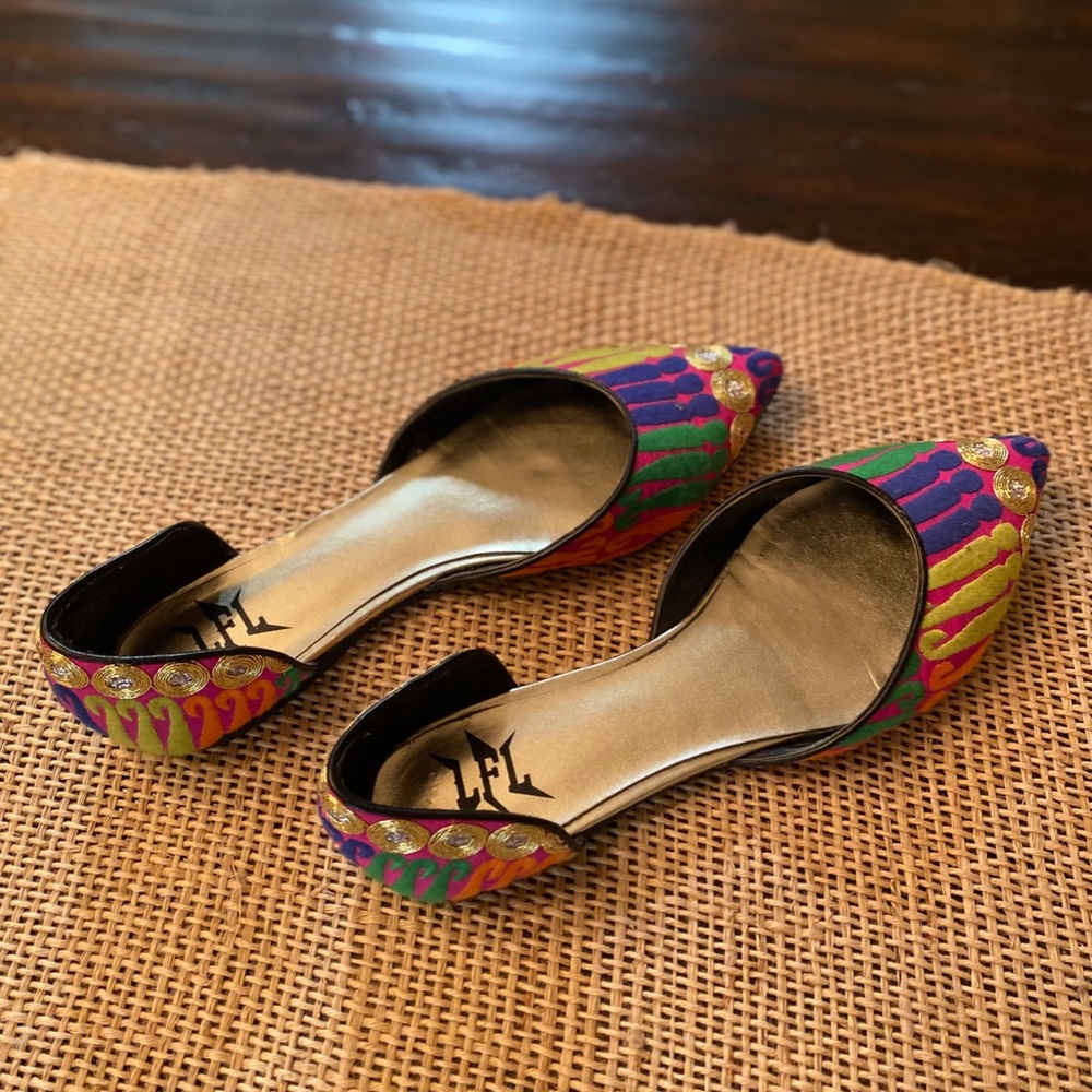 Embroidered Flats - Picture 4 of 5